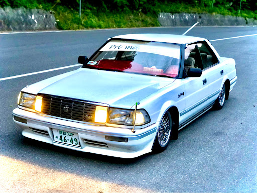 クラウン Ms135の130クラウン 昔チャンプロードに載ってた沖縄の旧車會の バブの青テールがかっこよくて真似してみた クリアテールだから出来る目立ち技 いつも集まってくれる仲間に感謝に関するカスタム メンテナンスの投稿画像 車のカスタム情報はcartune