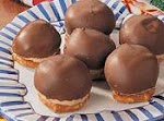 Chocolate Peanut Sweeties was pinched from <a href="http://www.cooking.com/Recipes-and-More/recipes/chocolate-peanut-sweeties-recipe-6759.aspx" target="_blank">www.cooking.com.</a>