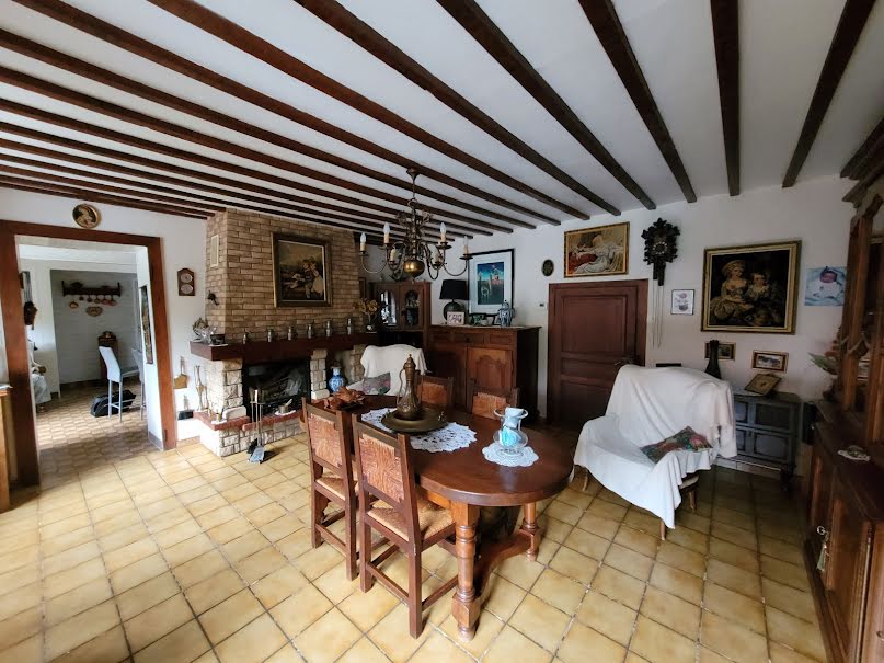 Vente maison 8 pièces 200 m² à Solre-le-Château (59740), 239 000 €