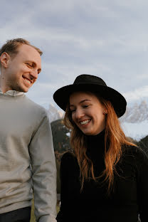 Bryllupsfotograf Sorin And Patricia (sirbusorin). Bilde av 27 april 2022