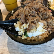 牛匠太郎x直火炙燒丼飯