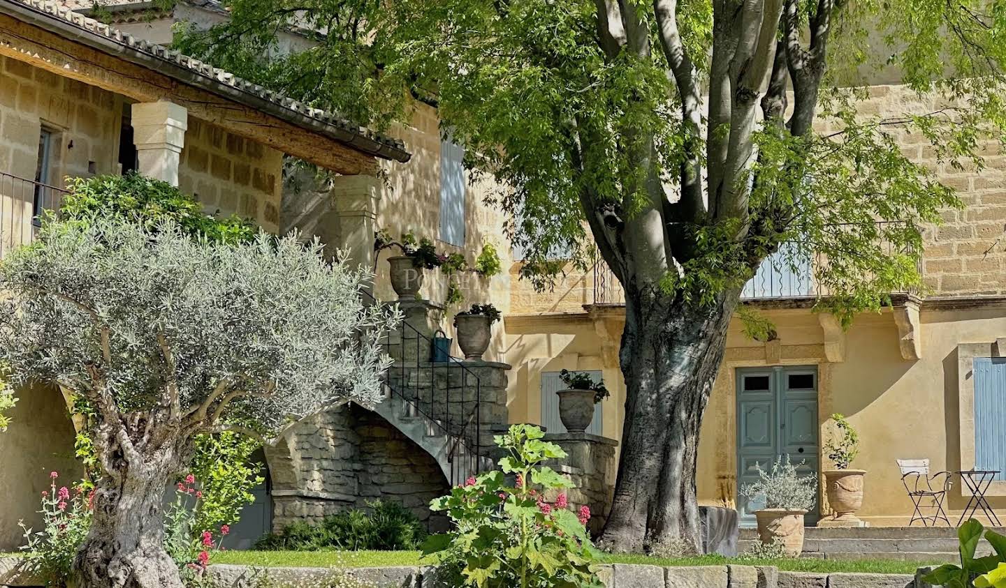 Propriété avec piscine Sommieres