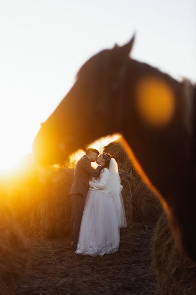 Fotógrafo de casamento Karolina Ruzanova (carolinadelina). Foto de 20 de outubro 2023