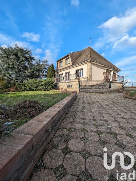 Vente maison 5 pièces 134 m² à Mont-Saint-Sulpice (89250), 153 000 €