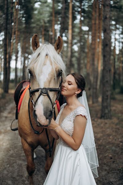 Φωτογράφος γάμων Alena Karpova (photokarallena). Φωτογραφία: 22 Μαρτίου 2021