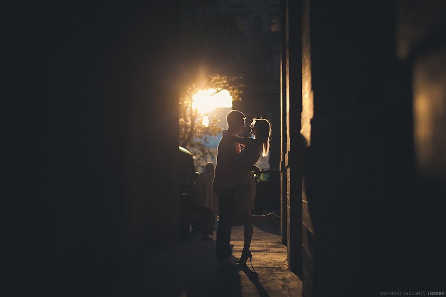 Fotografer pernikahan Evgeniy Yakushev (eugenecouchee). Foto tanggal 3 Juli 2013