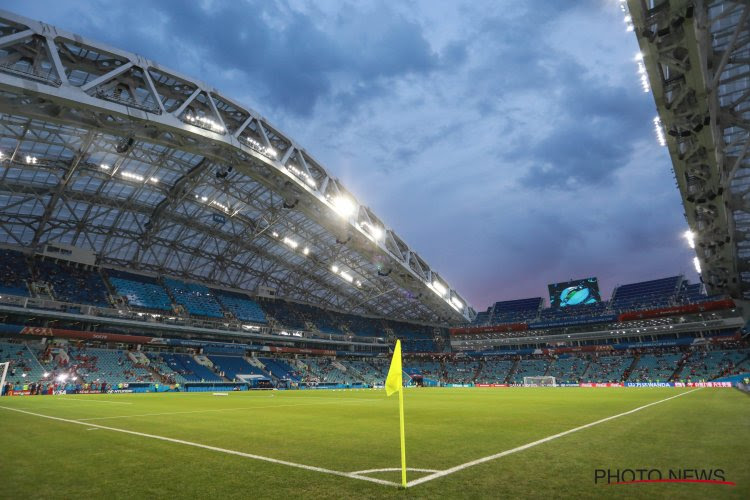 De Rode Duivels zijn aangekomen in Sotchi: straks namiddagtraining en persconferentie met Mertens en Januzaj