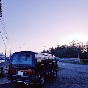 ホーミーコーチ KEE24