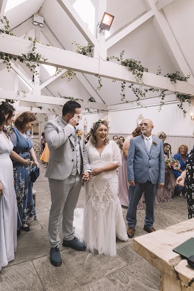 Fotografo di matrimoni Lauren Elliott (f48a5gi). Foto del 28 febbraio 2023