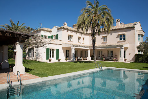 Villa 2