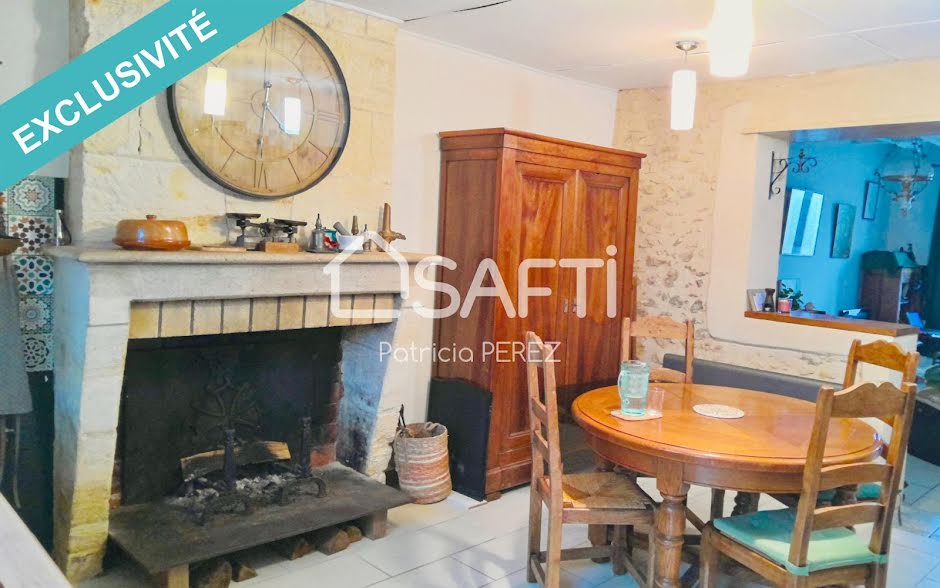 Vente maison 4 pièces 105 m² à Saint-Laurent-Médoc (33112), 181 000 €