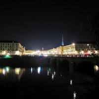 La piazza sulle rive de Po di 