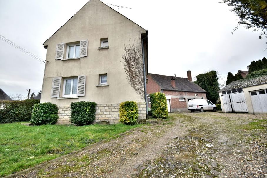 Vente maison 4 pièces 229 m² à Hangest-sur-Somme (80310), 148 400 €