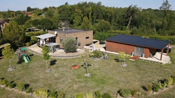 maison à Saint-Léon-sur-Vézère (24)