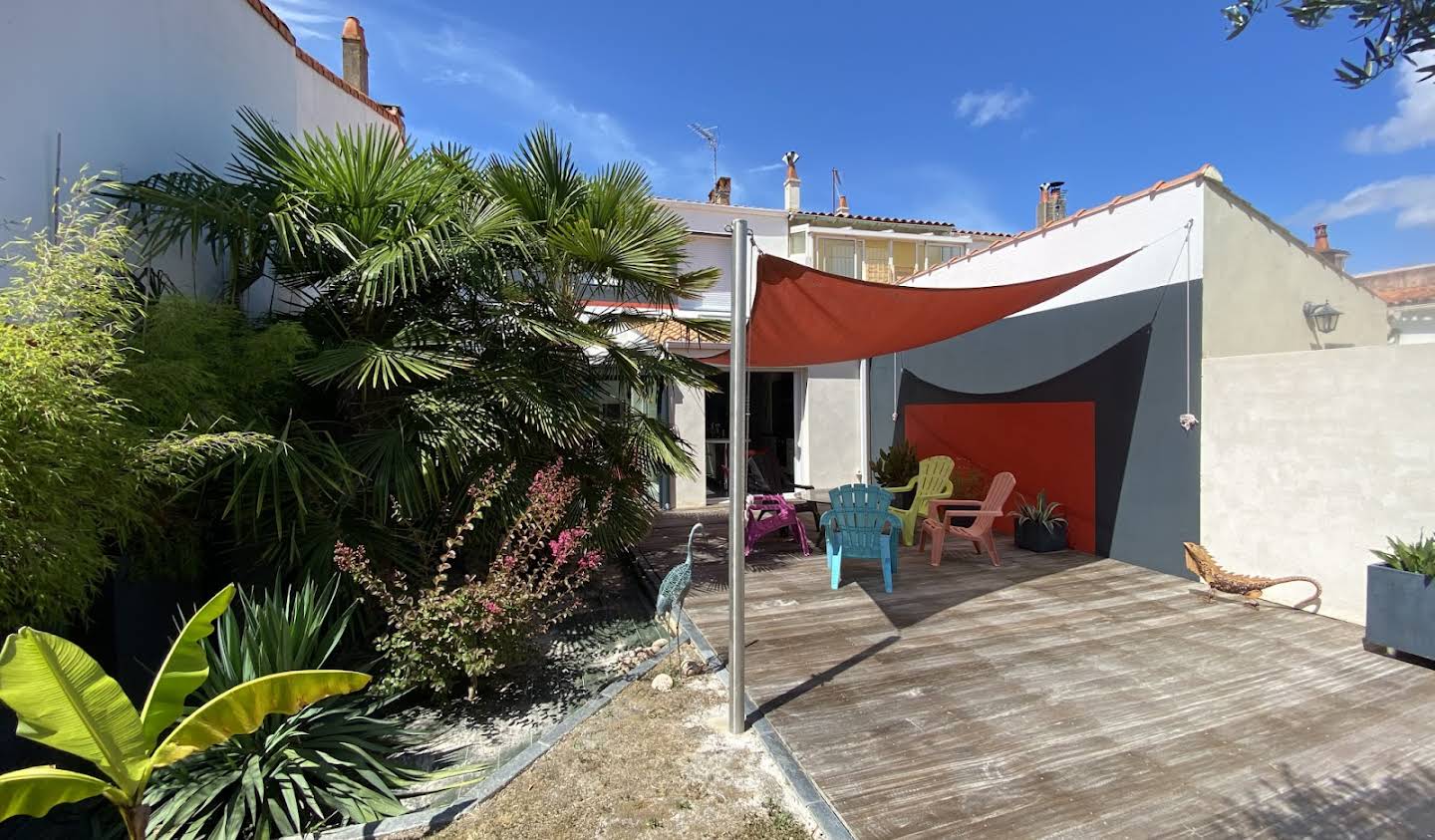 House with terrace Les Sables-d'Olonne