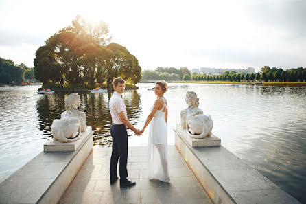 Wedding photographer Evgeniy Oparin (oparin). Photo of 14 September 2017