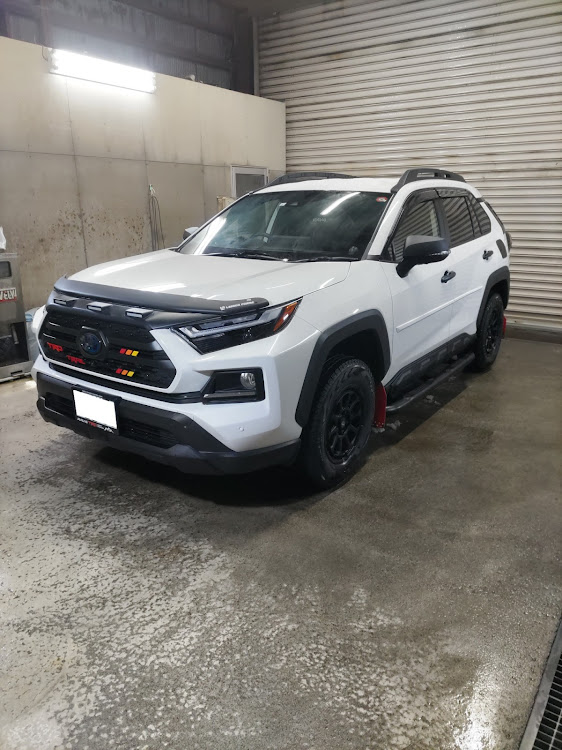 RAV4のRAV4乗りさんと繋がりたい・一眼ミラーレス修行中・夜写活ショット・しっかり洗車に関するカスタム事例の投稿画像5枚目
