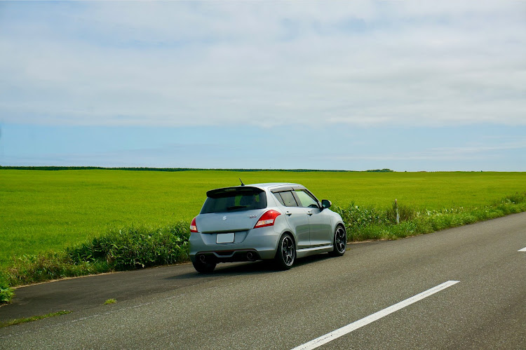 スイフトスポーツのスイスポ乗りと繋がりたい・ドライブの楽しさ広め隊・海と愛車・北海道・夏休みに関するカスタム事例の投稿画像4枚目