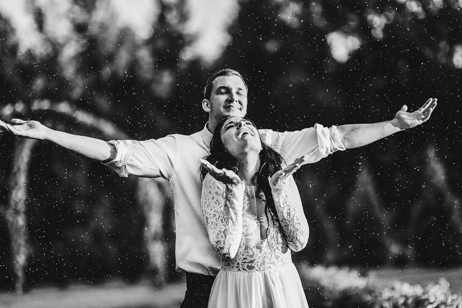 婚礼摄影师Natalya Tamenceva（tamenseva）。2017 12月3日的照片