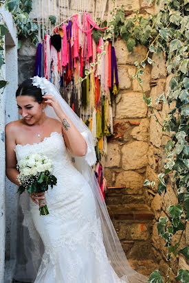 Fotógrafo de casamento Ceren Tuncan (cerenimiss). Foto de 2 de outubro 2019