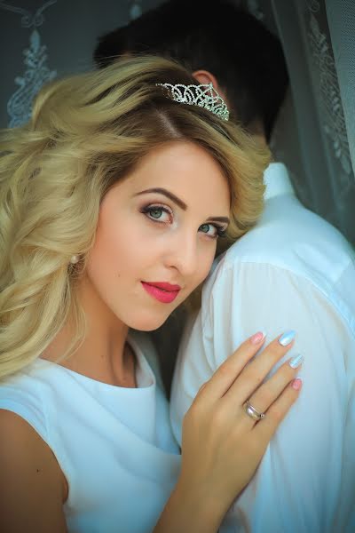 Wedding photographer Zoryana Andrushko (zoryana8). Photo of 30 August 2017