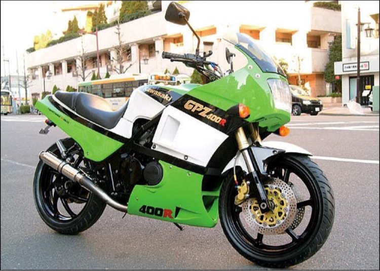 Makotin200さんが投稿した引きこもり決定・画像検索・プロアーム・バイク乗りて〜🤣に関するカスタム事例の投稿画像2枚目