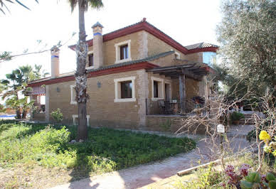 Villa 4