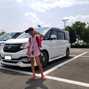 ステップワゴンスパーダ RP3