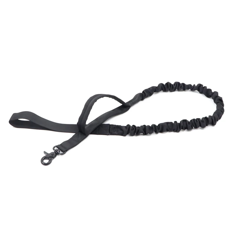 Nylon-Hundehalsband für mittelgroße und große Hunde, robust und verstellbar, ideal für sichere und komfortable Spaziergänge