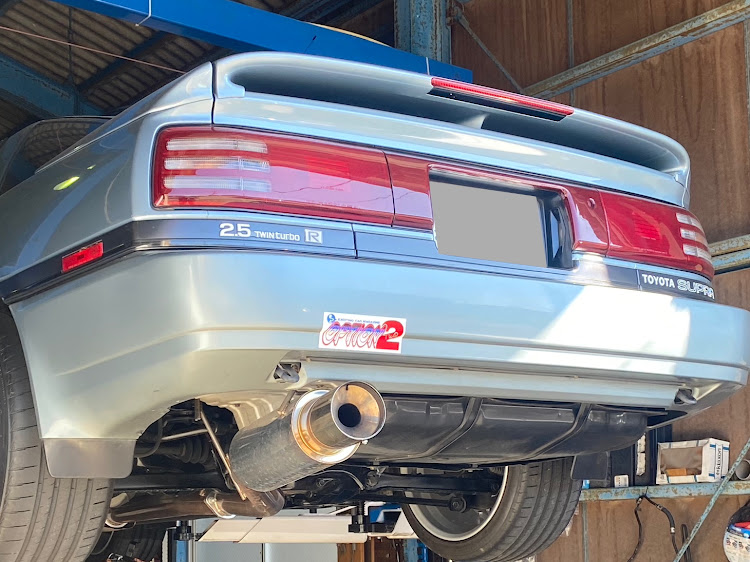 スープラのJZA70スープラ・オイルエレメント交換に関するカスタム事例の投稿画像4枚目