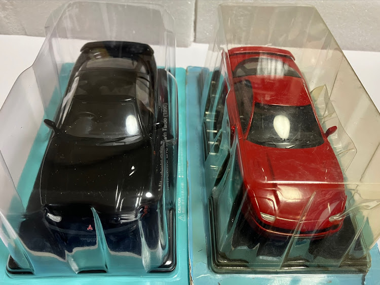 GTOのお馴染みお茶🍵シリーズ・国産名車コレクション・三菱GTOツインターボの黒・まさか塗り分けてるとは∑(ﾟДﾟ)・恐れ入った！に関するカスタム事例の投稿画像4枚目