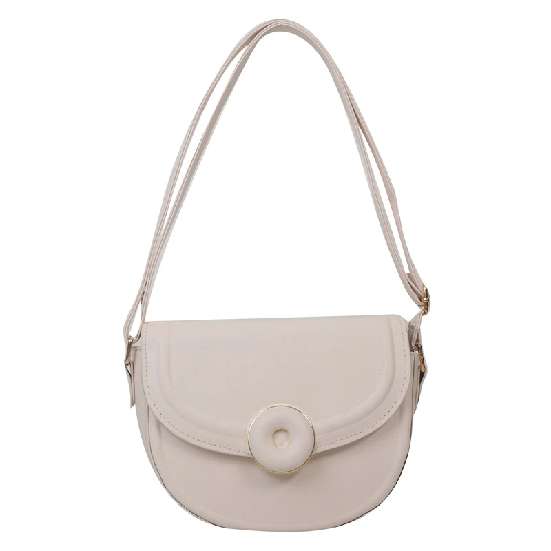 Bolsa feminina com design especial, textura diferenciada e alça de ombro única. Uma bolsa sob o braço estilosa e funcional, perfeita para mulheres.