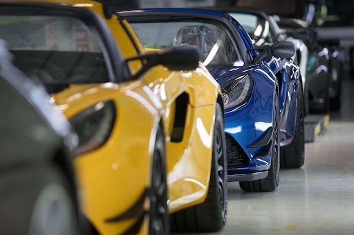 Group Lotus Plc and Britishvolt Ltd. have signed a preliminary agreement to explore teaming up on battery manufacturing, research and development, according to people familiar with the matter.