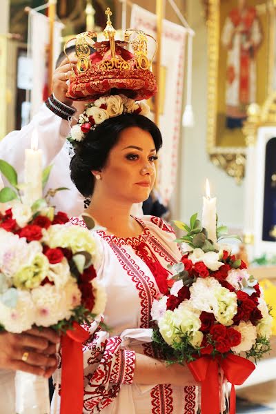 Fotógrafo de casamento Vlada Bush (vladabush). Foto de 2 de setembro 2019