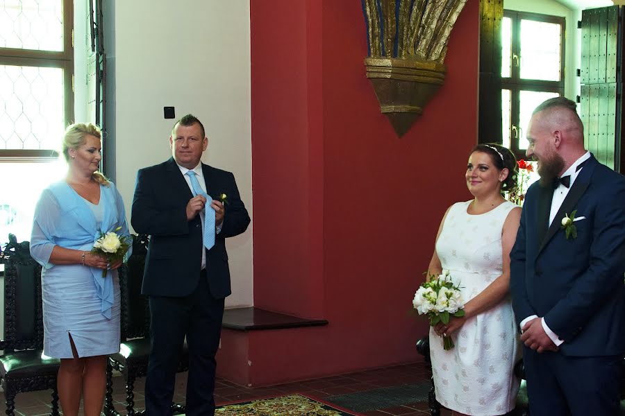 Fotografo di matrimoni Rafał Kurek (kurekrafal). Foto del 3 gennaio 2017