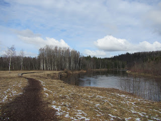 matkarada Gauja kaldal