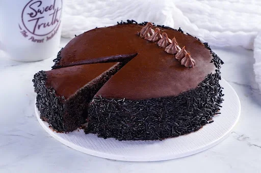 Dutch Chocolate Truffle Cake (Half Kg) (Eggless)