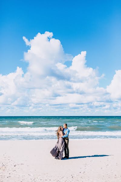 Fotógrafo de bodas Oksana Galakhova (galakhovaphoto). Foto del 1 de diciembre 2015