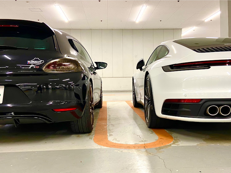 シロッコのVW・シロッコ・かってにコラボ🙇🏻・ポルシェ911・おしりは大事！に関するカスタム事例の投稿画像1枚目