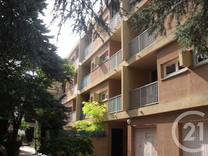 Vente appartement 2 pièces 42 m² à Bagnols-sur-ceze (30200), 79 500 €