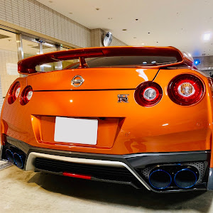 NISSAN GT-R R35