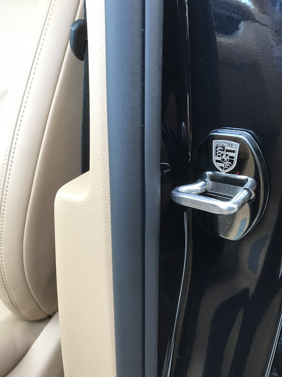 マカンのde:comp 3104さんが投稿したカスタム事例の投稿画像2枚目