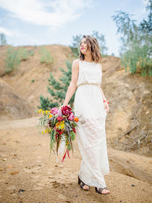 Fotógrafo de casamento Aleksandra Veselova (veslove). Foto de 24 de janeiro 2017