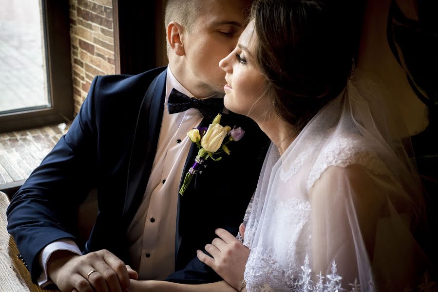 Wedding photographer Evgeniy Timoschenko (667smiley). Photo of 16 December 2015