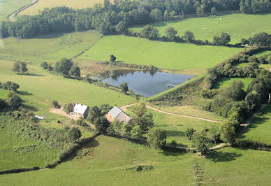 Propriété avec jardin 1