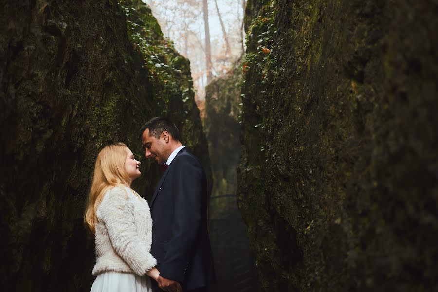 Fotografo di matrimoni Grzegorz Satoła (grzegorzsatola). Foto del 16 novembre 2018