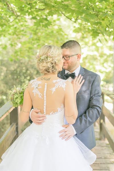 Wedding photographer Julie Rigal (julierigal). Photo of 14 April 2019