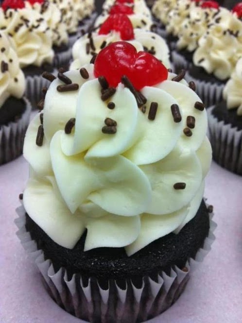 Chocolate Covered Cherry Cupcakes