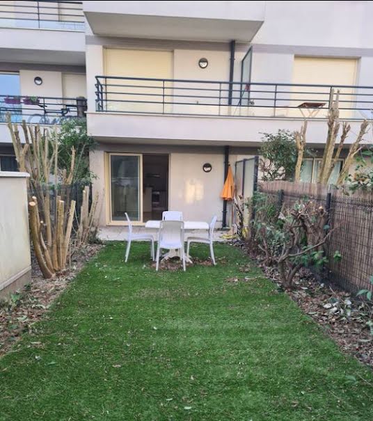 Location  appartement 1 pièce 38 m² à Joinville-le-Pont (94340), 1 030 €
