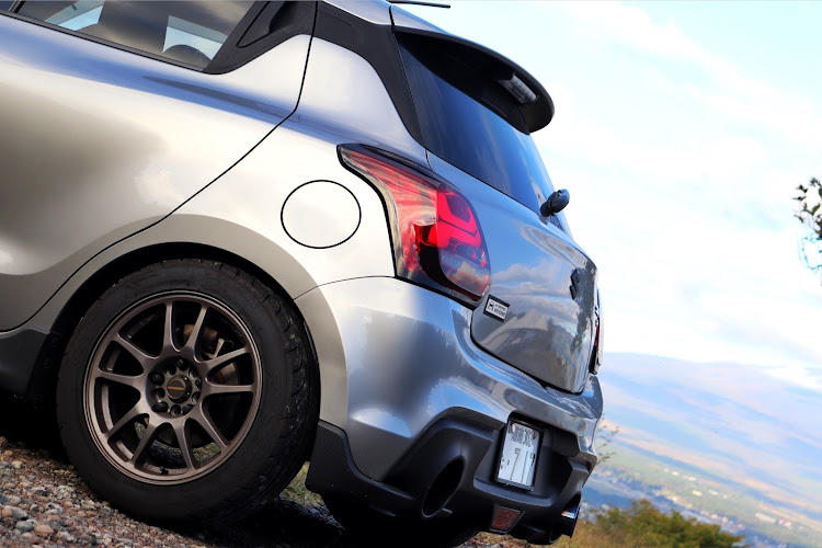 スイフトスポーツのZC33S・足柄峠・朝活撮影📷に関するカスタム事例の投稿画像4枚目